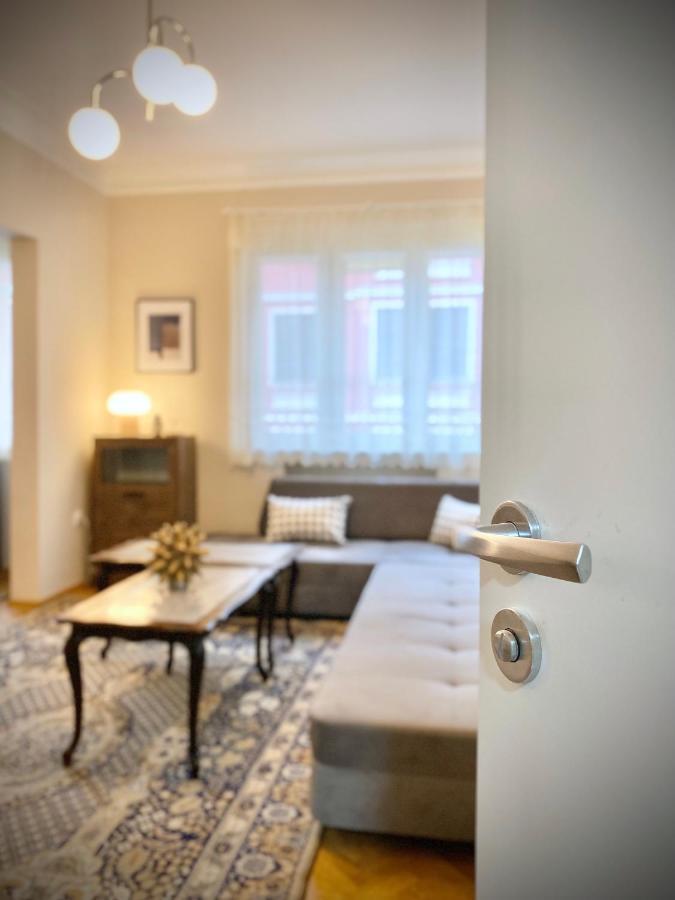 Top Centre Sofia Apartment For 6 Guests المظهر الخارجي الصورة