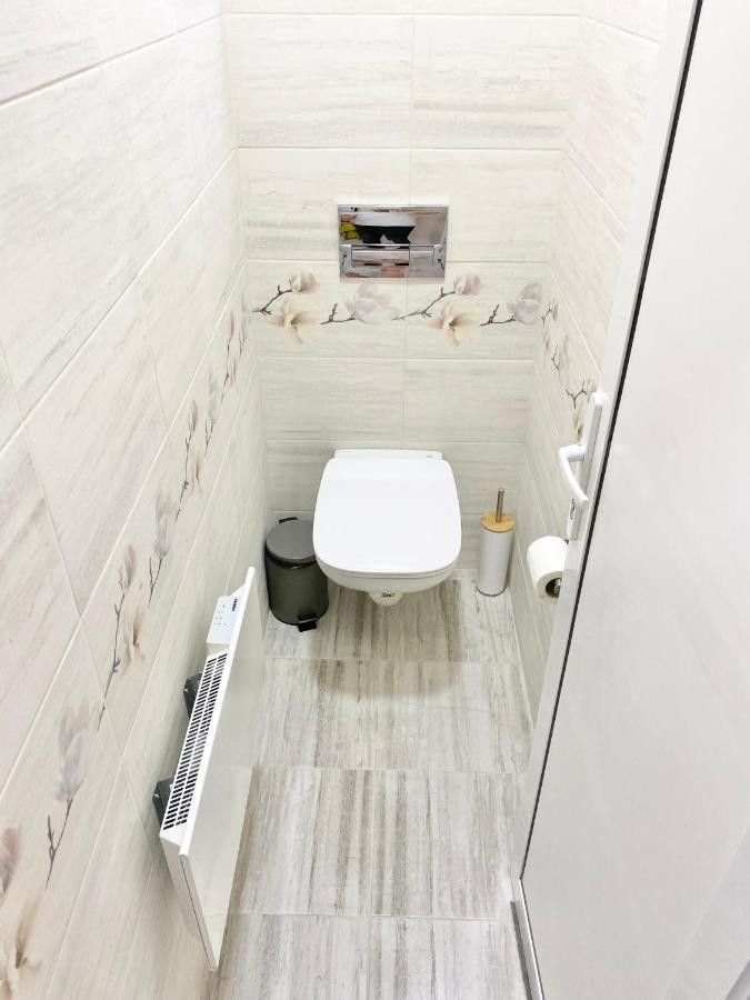 Top Centre Sofia Apartment For 6 Guests المظهر الخارجي الصورة