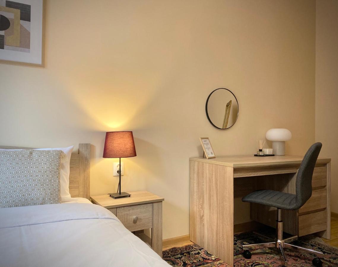 Top Centre Sofia Apartment For 6 Guests المظهر الخارجي الصورة